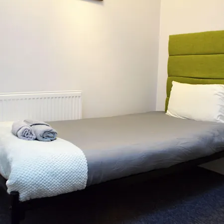 Gorton Mount Hotel Manchester-2